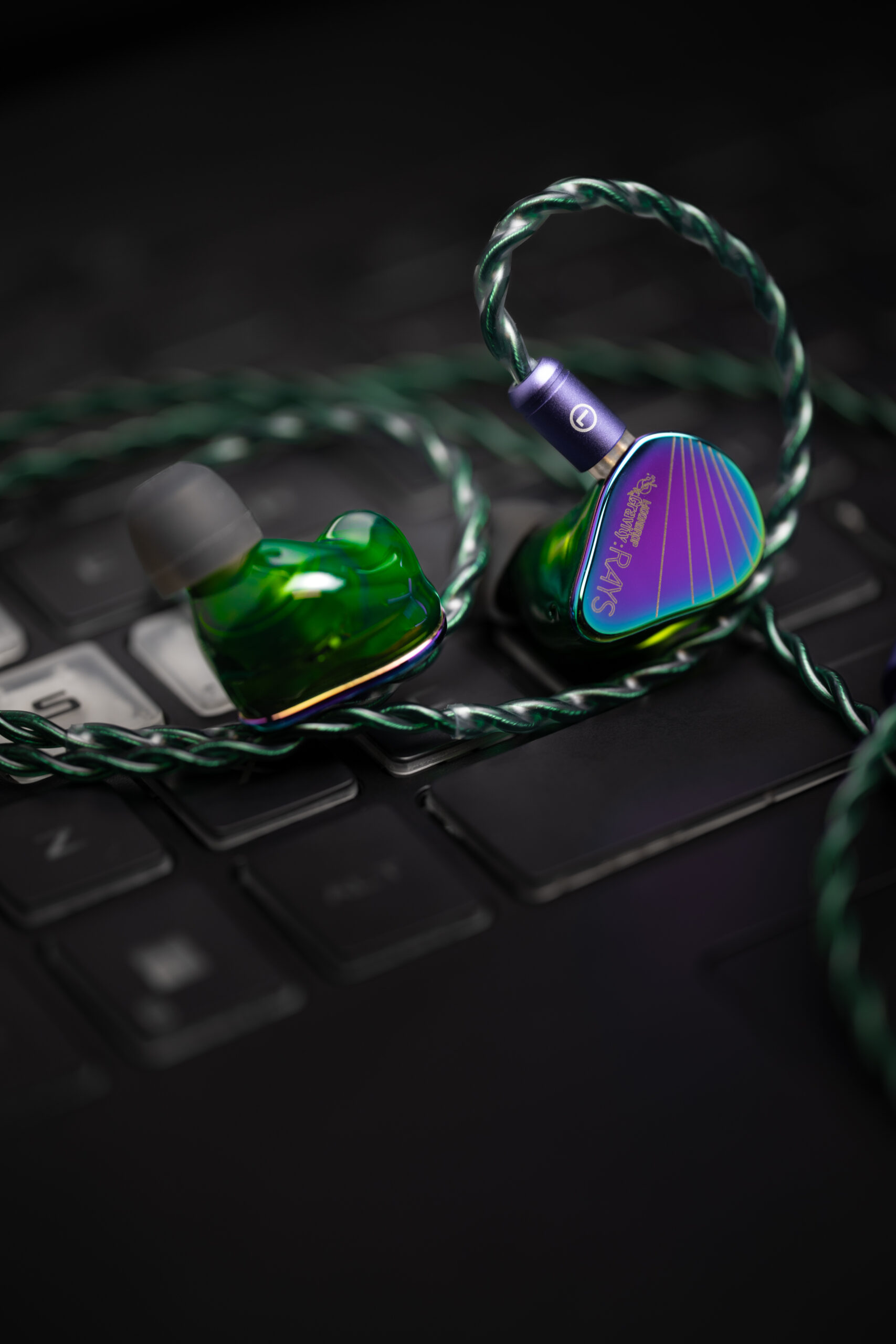 MOONDROP RAYS Gaming In-Ear Monitor - Image 9