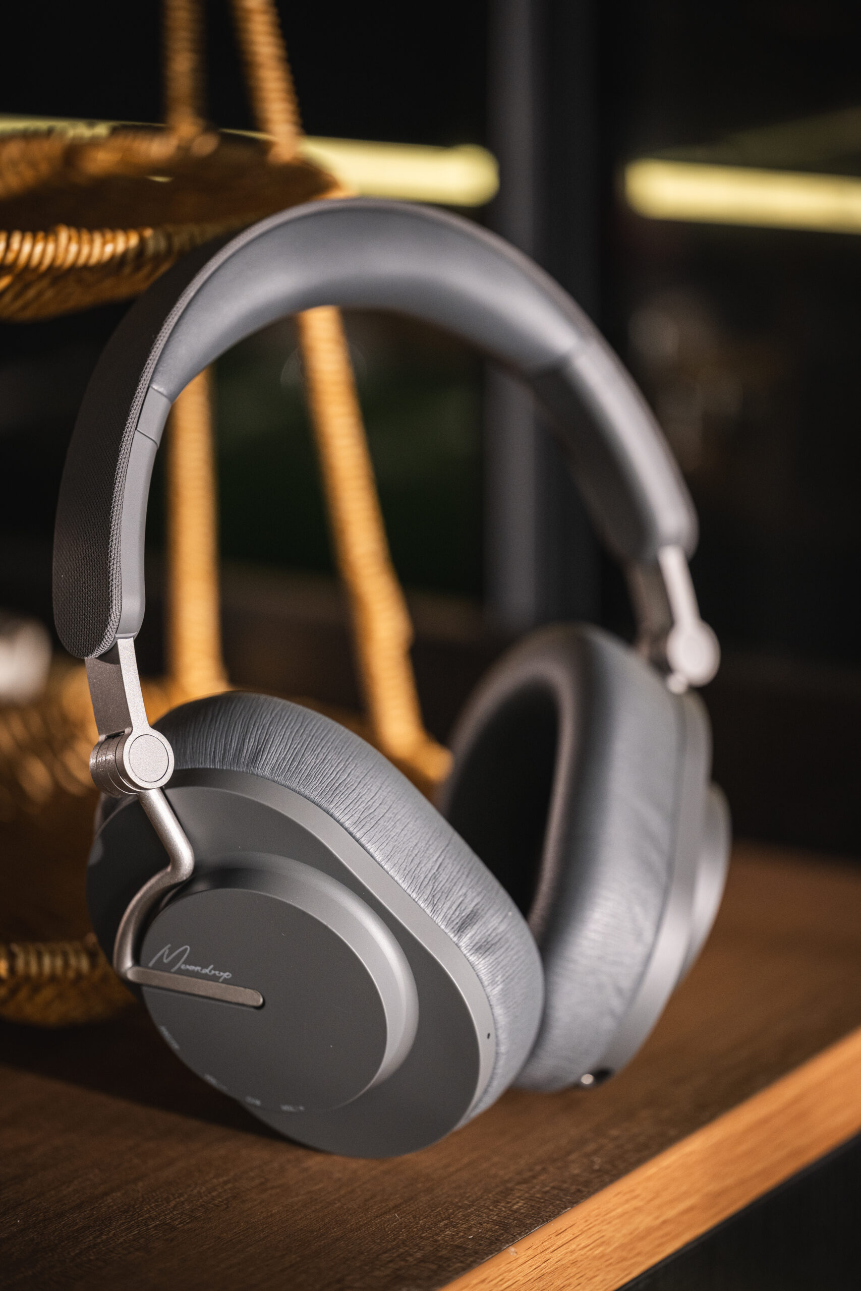 MOONDROP EDGE Portable Wireless ANC Headphones - Image 11