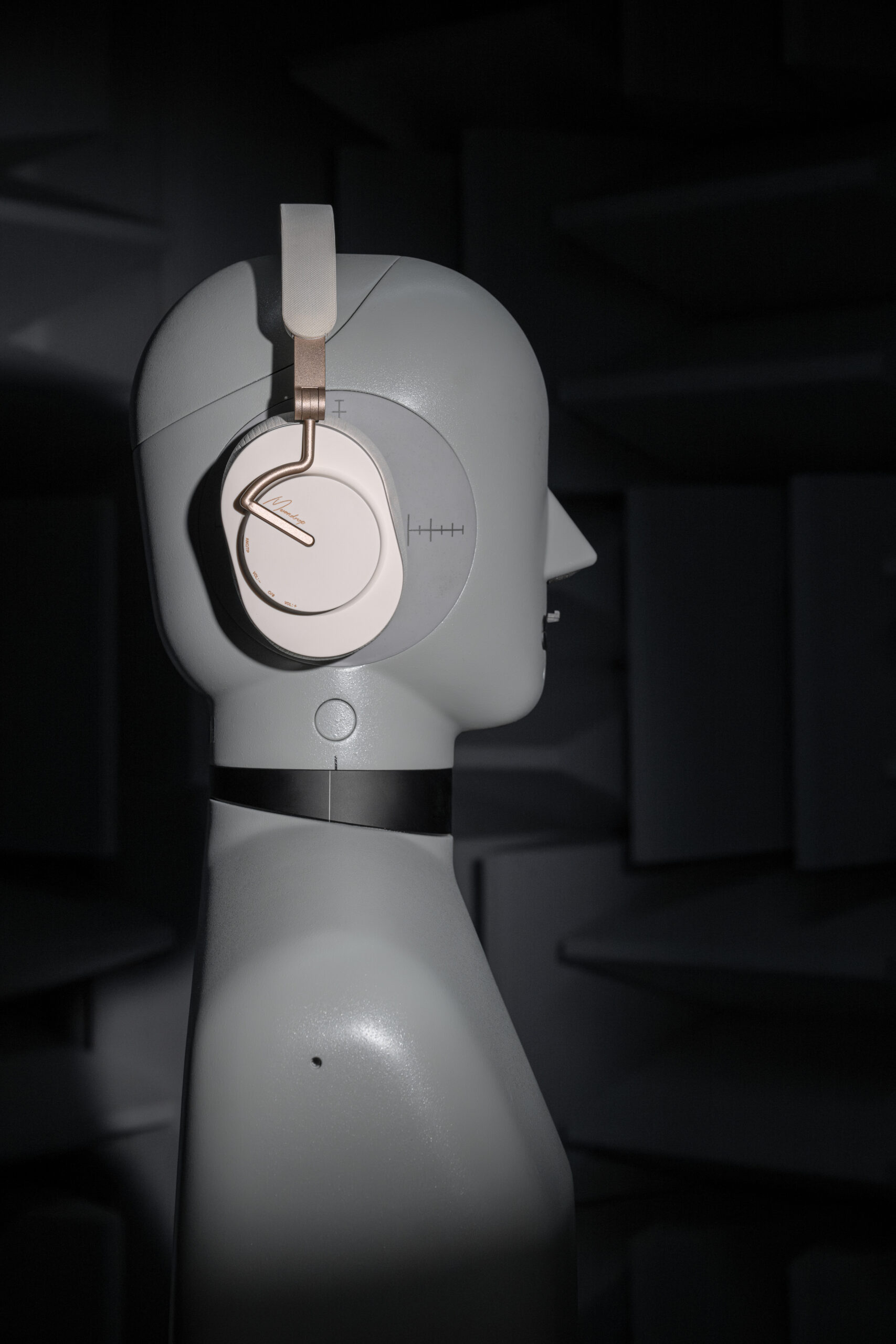 MOONDROP EDGE Portable Wireless ANC Headphones - Image 5